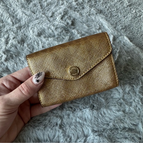 Michael Kors MK Logo Saffiano Metallic Gold Women's Wallet Card Holder - Picture 1 of 11
